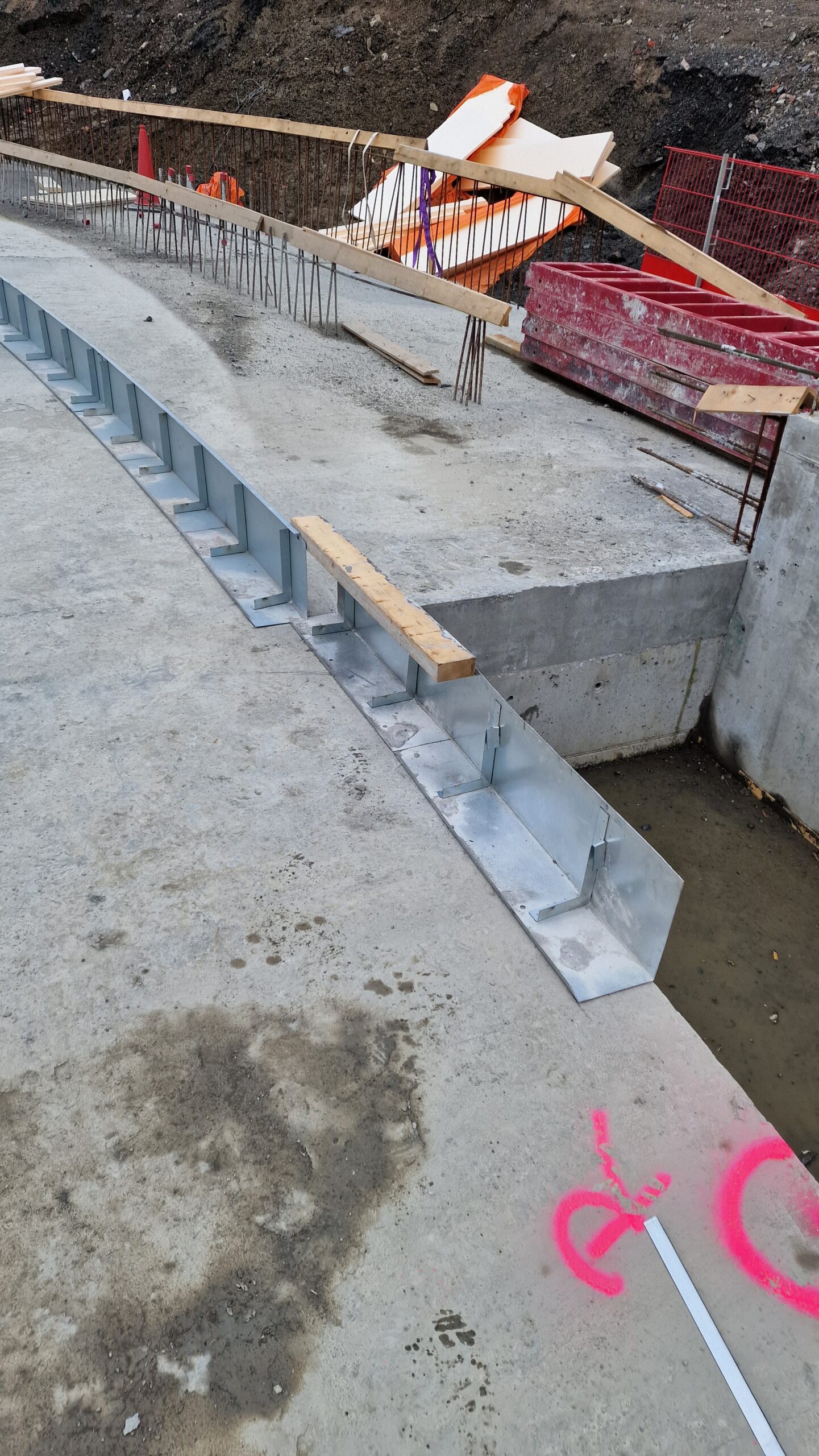 Valle Hovin Stadion – Utebane (2023)